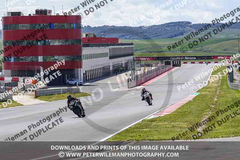 cadwell no limits trackday;cadwell park;cadwell park photographs;cadwell trackday photographs;enduro digital images;event digital images;eventdigitalimages;navarra;no limits trackdays;peter wileman photography;racing digital images;trackday digital images;trackday photos